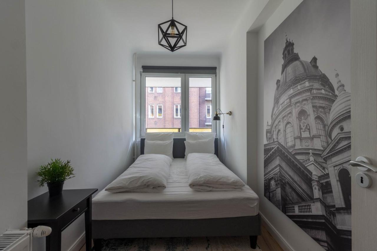 Standard By Hi5 - Madach Appartement *