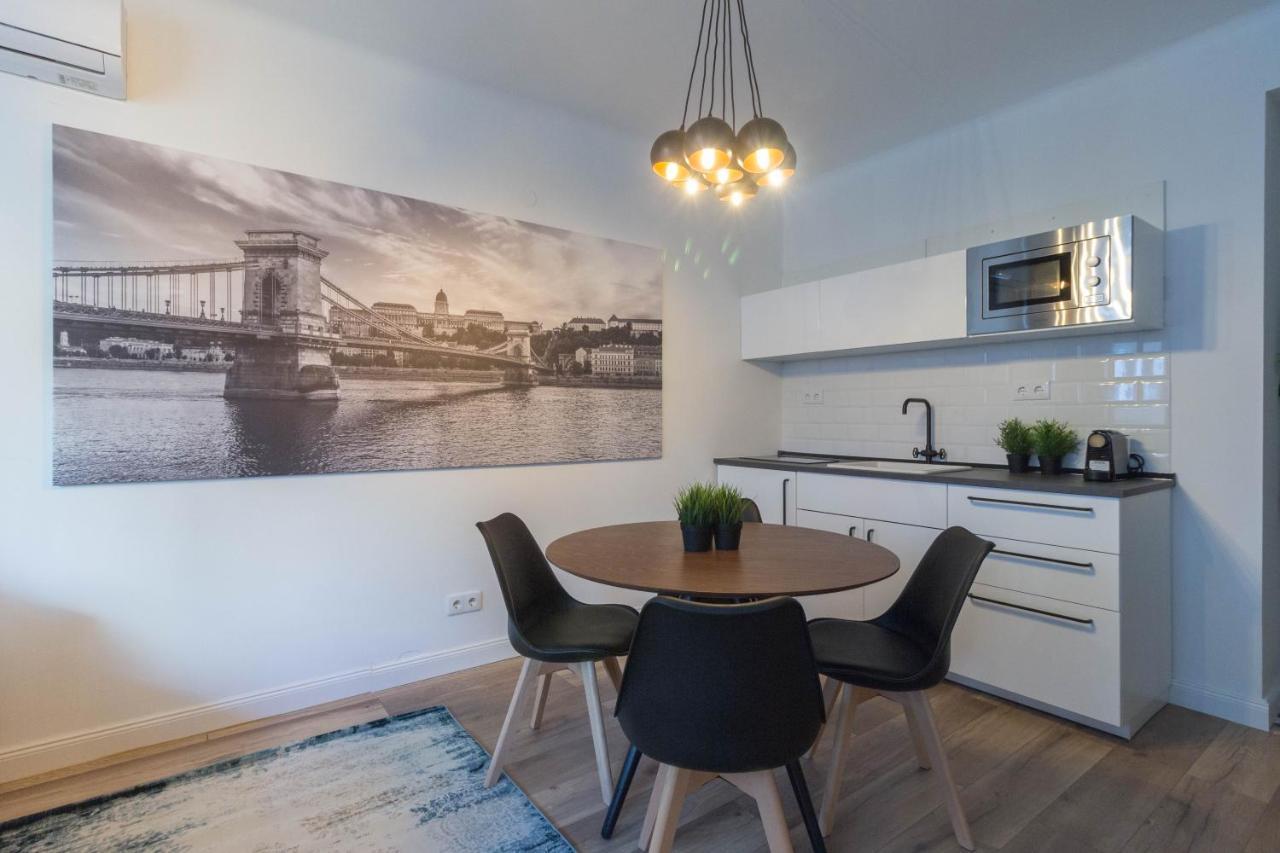 Standard By Hi5 - Madach Appartement *